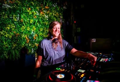 101025_enamour_Vinyl_HOSSPHOTOGRAPHY_photos3of17