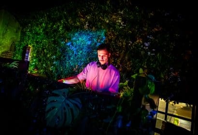 101025_enamour_Vinyl_HOSSPHOTOGRAPHY_photos8of17