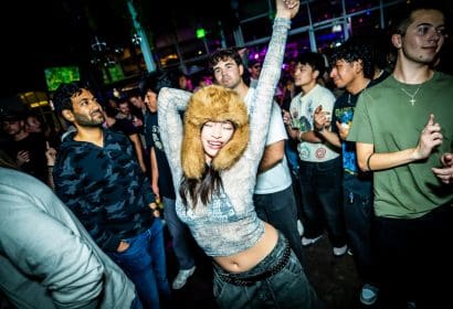 101025_enamour_Vinyl_HOSSPHOTOGRAPHY_photos9of17