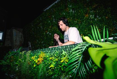 110125_enmeshed_vinyl_JasonMyers_photos_221352