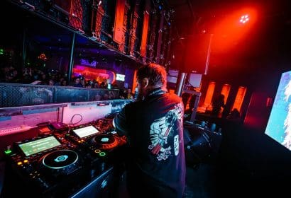 112125_figure_vinyl_HOSSPHOTOGRAPHY_photos26of37