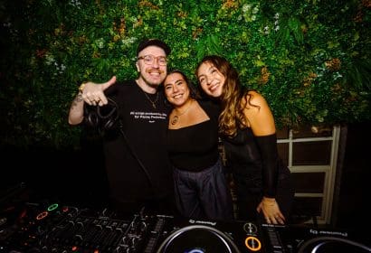 112125_mele_vinyl_HOSSPHOTOGRAPHY_photos10of16