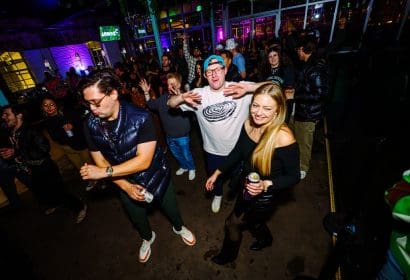 112125_mele_vinyl_HOSSPHOTOGRAPHY_photos9of16