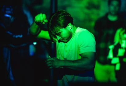 112225_venueandcrowd_vinyl_jasonmyers_photos_091909