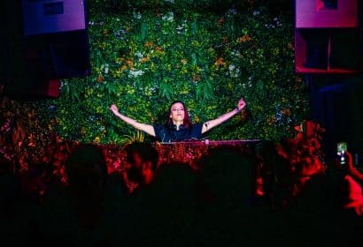 112825_LeeAnnRoberts_vinyl_HOSSPHOTOGRAPHY_photos16of20