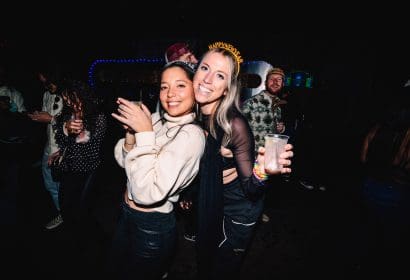 123125_venue_and_crowd_vinyl_jasonmyers_photos_122419