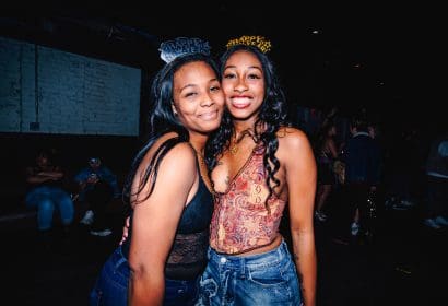 123125_venue_and_crowd_vinyl_jasonmyers_photos_130156