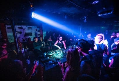 082926_Cera_Khin_vinyl_HOSSPHOTOGRAPHY_photos2of16